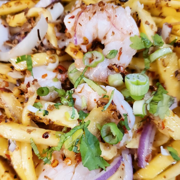 Green Mango Salad | Appetizer Size.