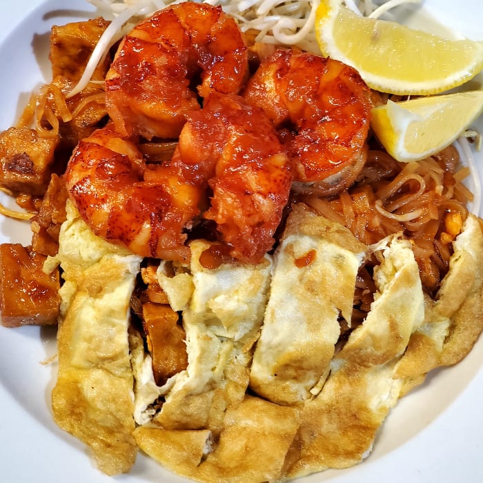 Pad Thai Lobster Tails (7oz of Lobster Tail Meat).