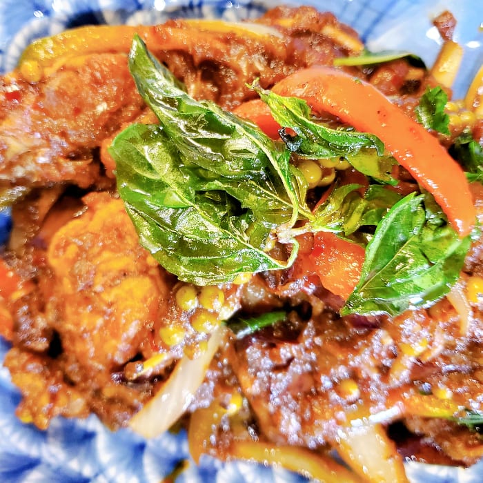 F8.  Flounder Pad Prik Thai Sod * * *.