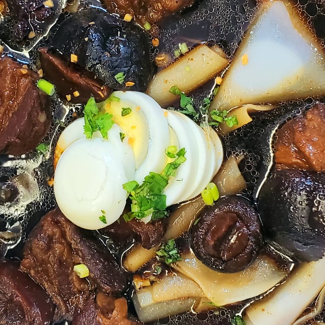 Koaw Jub ( Sweet Soy Sauce with Pork Chunk).