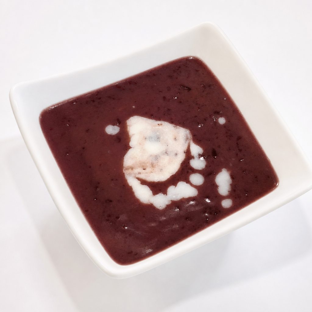 Black Sweet Sticky Rice with black bean.